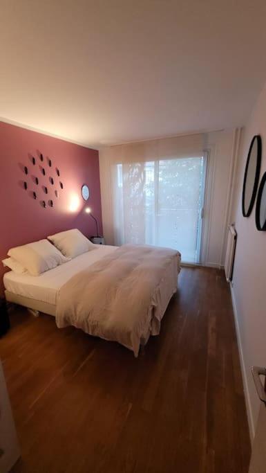 פריז Lovely Artist Appartment מראה חיצוני תמונה